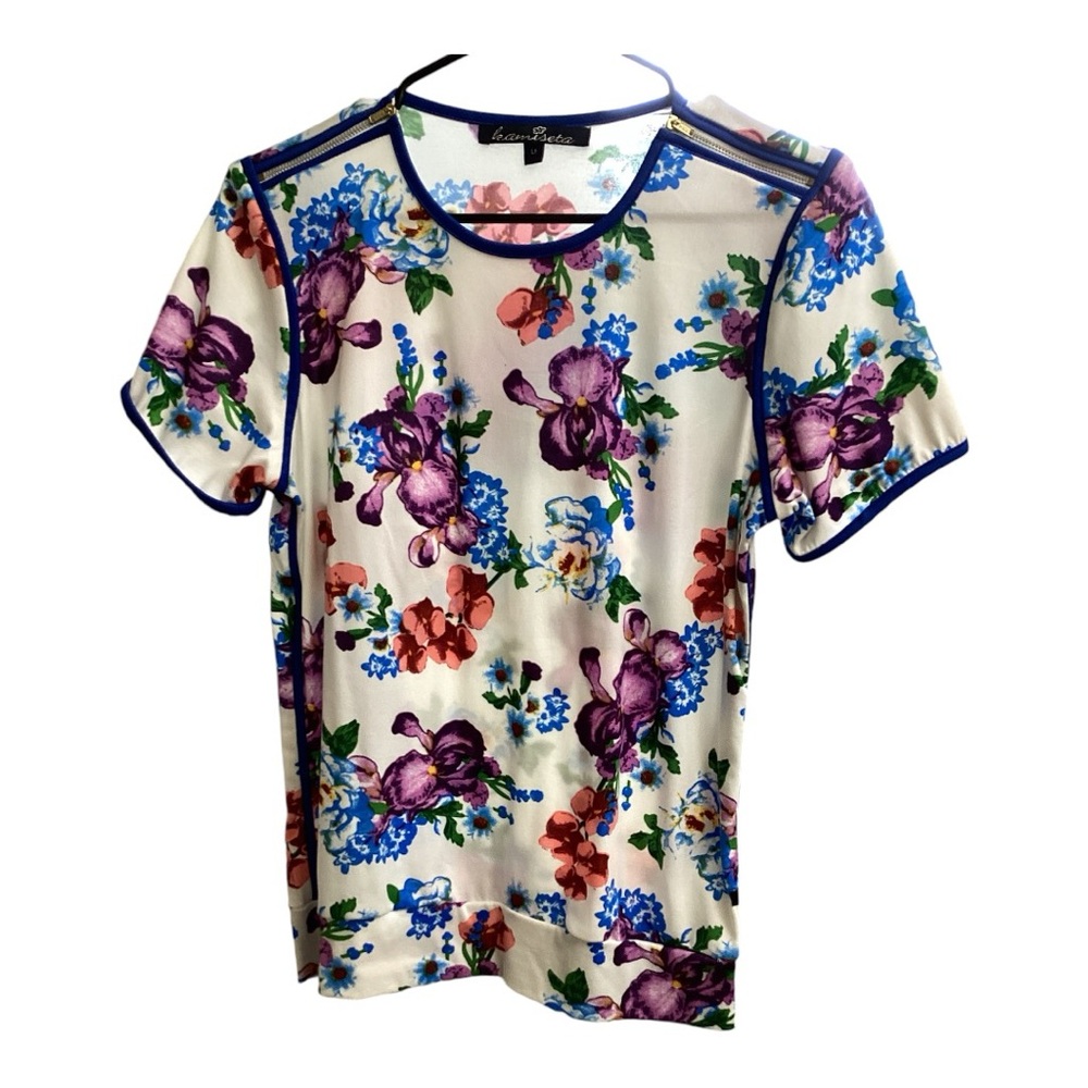 EUC Floral Stretch Tops